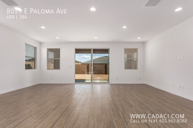 Building Photo - 8059 E Paloma Ave