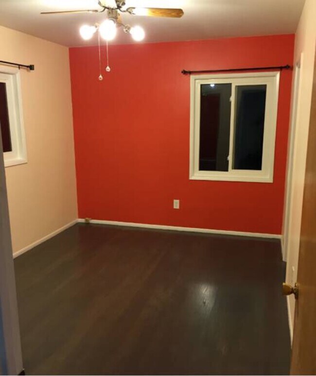 Building Photo - 11659 Harvard Dr