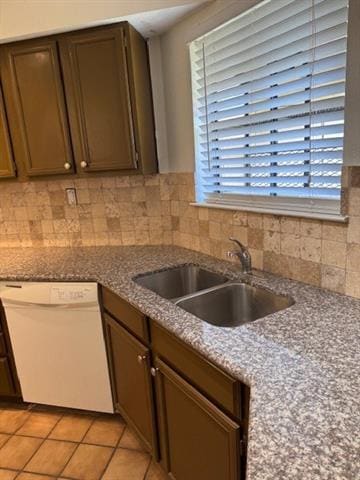 Building Photo - 16301 Ledgemont Ln