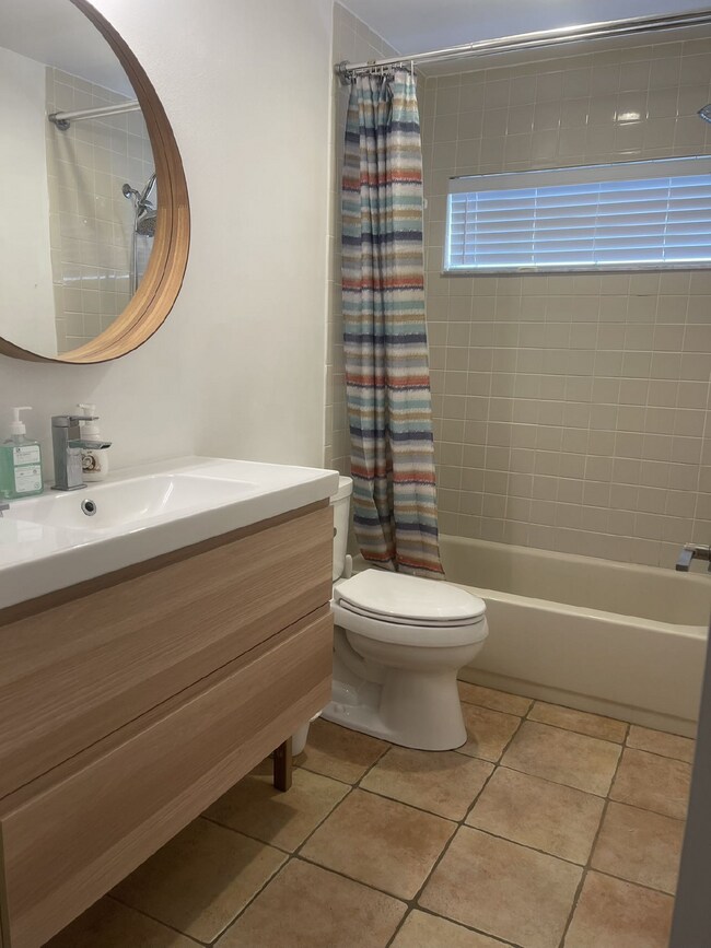 Building Photo - 9727 Cypress Shadow Ave