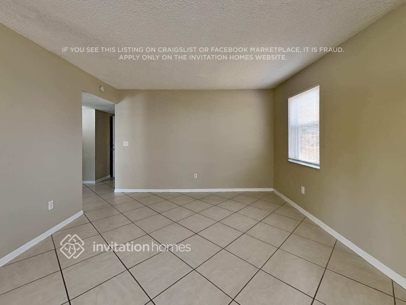 Building Photo - 15601 Lance Point Pl