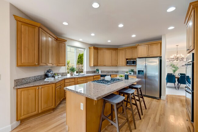 Building Photo - 8228 NE 187th Way