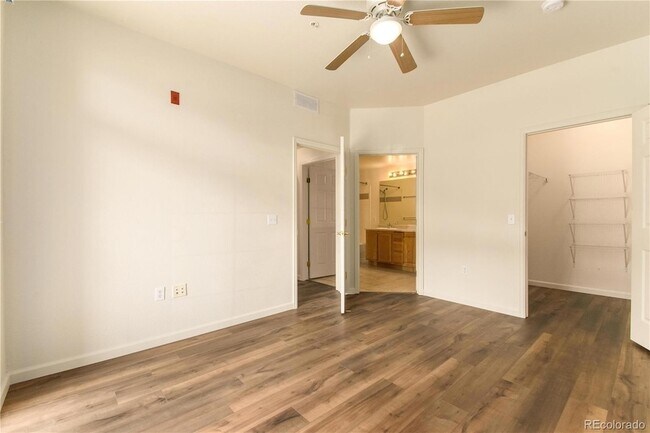 Building Photo - 7440 S Blackhawk St