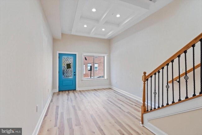 Primary Photo - 919 Stiles St