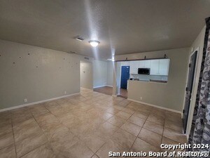 Building Photo - 130 Anton Dr