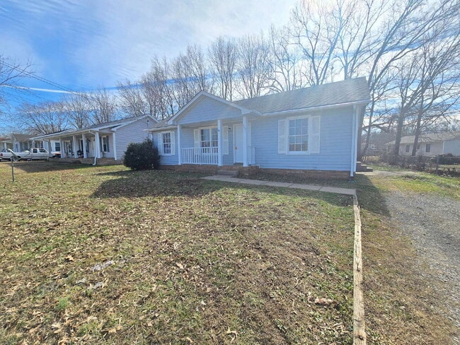 Building Photo - 746 Shelton Cir