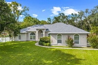 Building Photo - Beautiful 3-Bedroom Home with Private Setting & Open Floor Plan