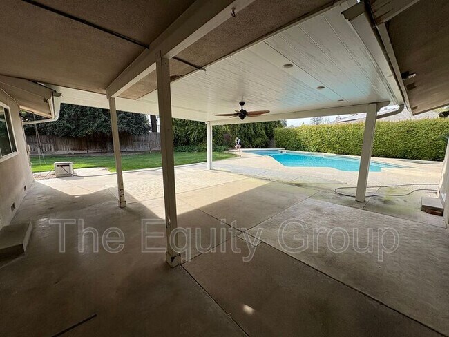 Building Photo - 445 N O'Farrell Ct