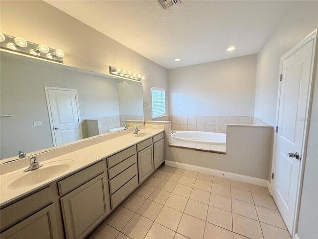 Building Photo - 1127 Minnesota Ave