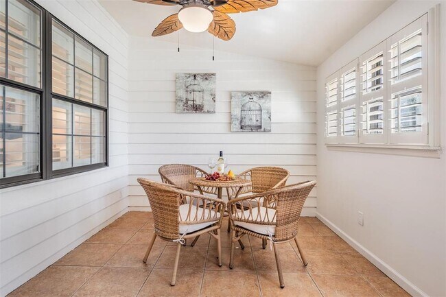 Building Photo - 14818 Winding Creek Ct