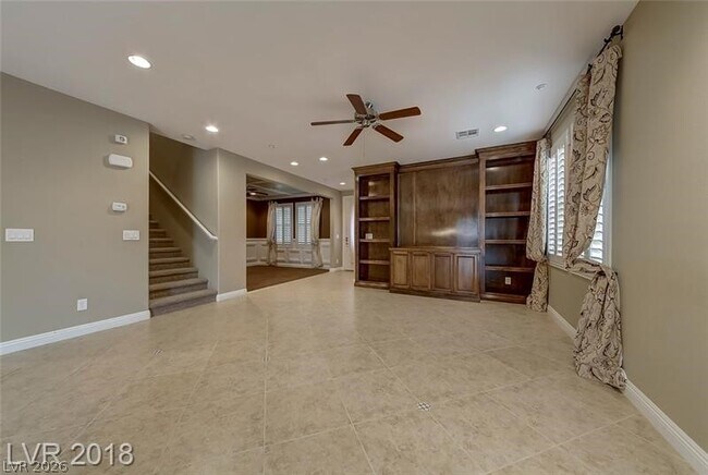 Building Photo - 3144 Whitfeild Ave