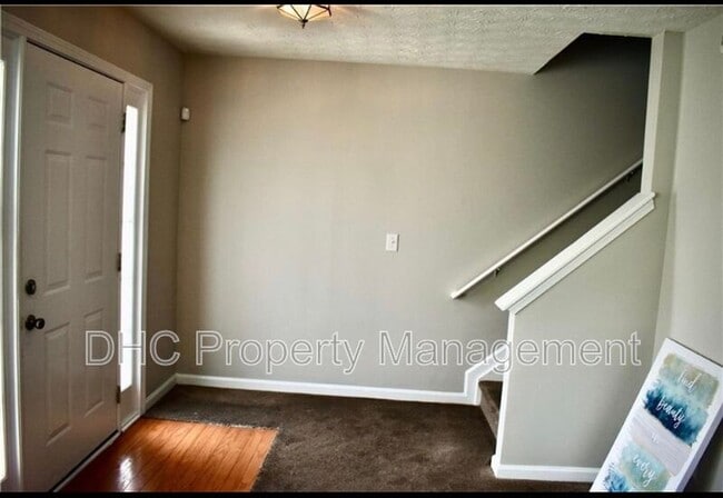 Building Photo - 2812 Vining Ridge Terrace