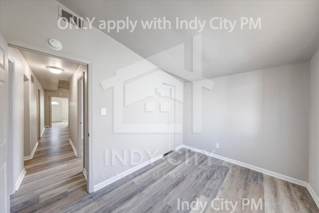 Building Photo - 1218 Cameron St