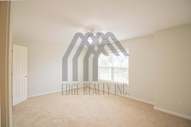 Building Photo - 400 Tibet Ave