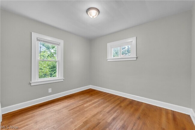 Building Photo - 3311 W 130th St