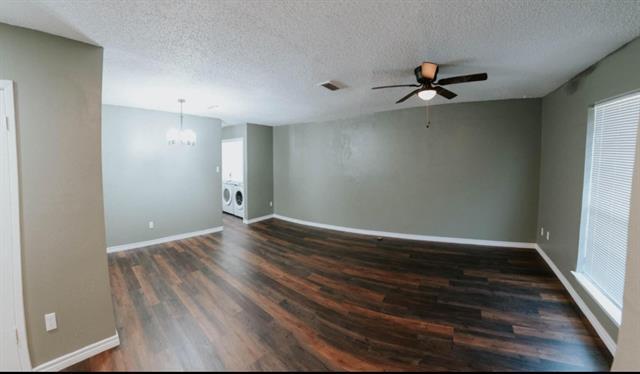 Building Photo - 9 E Mountain Creek Ct