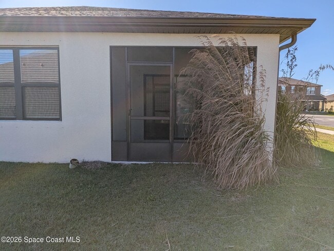 Building Photo - 6694 Topaz Dr