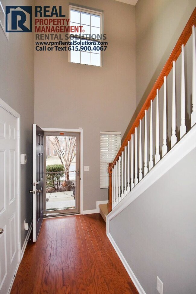Building Photo - 1308 Crown Point Place