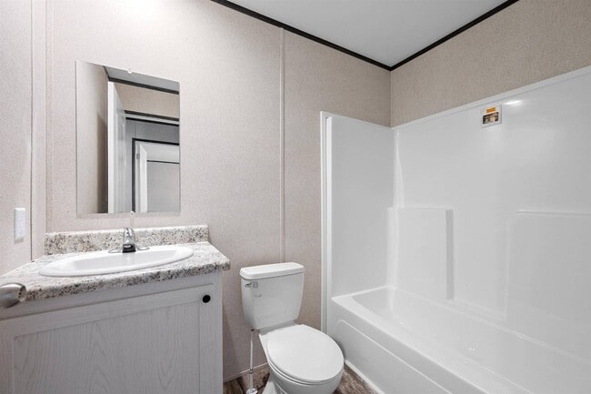 Building Photo - 309 W Buell Dr