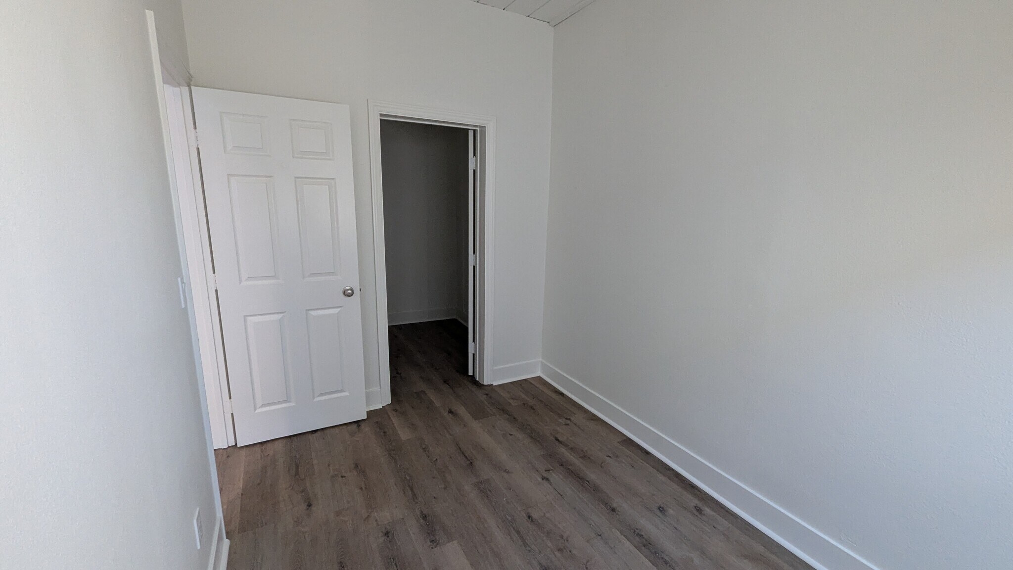 Building Photo - 392 West Center Ave