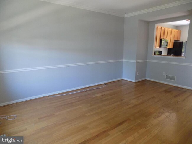 Building Photo - 1302 Roman Ridge Way