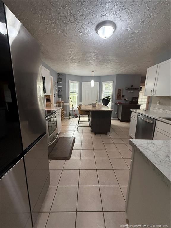 Building Photo - 2530 Canford Ln