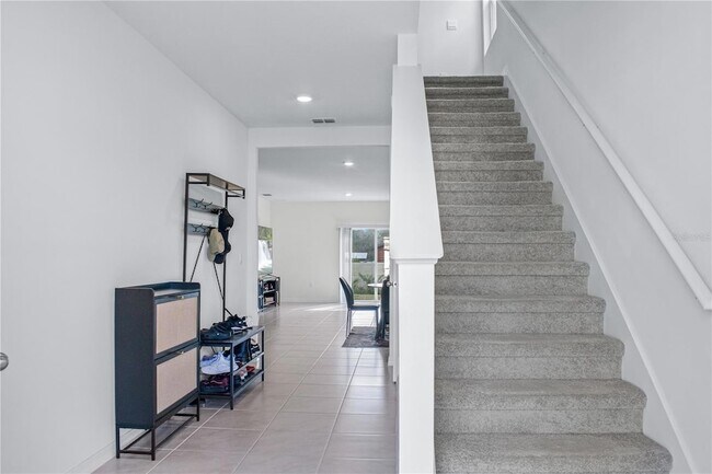 Building Photo - 2454 Taloncrest Ct