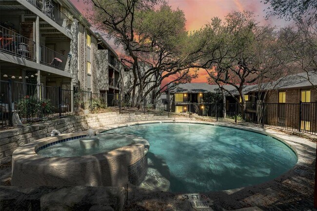 Building Photo - 3018 S 1st St