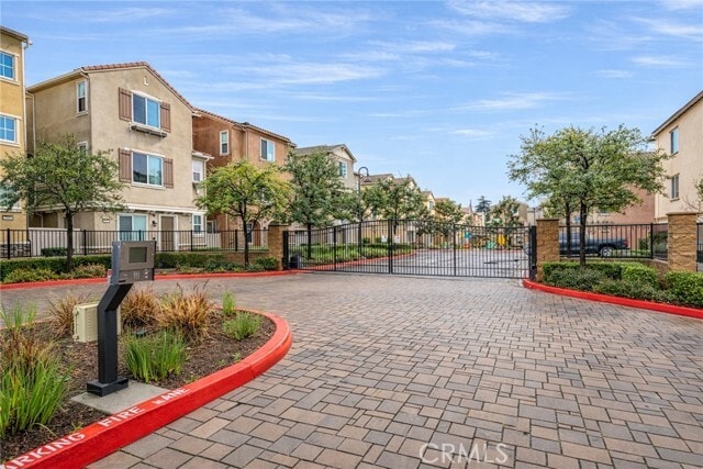 Building Photo - 2897 Pecan Ct