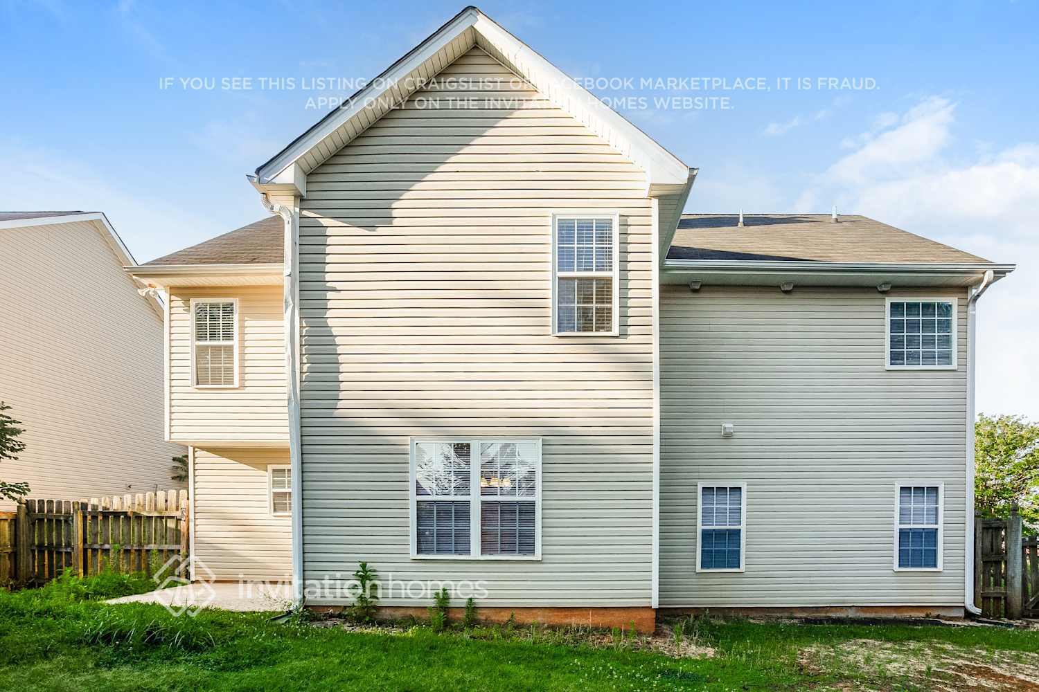 Building Photo - 183 Madelia Pl