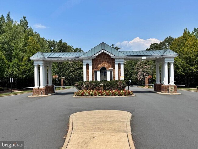 Building Photo - 19763 Estancia Terrace