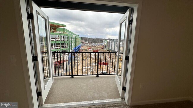 Building Photo - 1 Culvert Dr