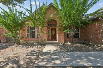 Building Photo - 7303 2 Jacks Trail