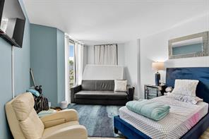 Building Photo - Yacht Club Way, Aventura, FL 33180 - 3 BR 2 BA condo