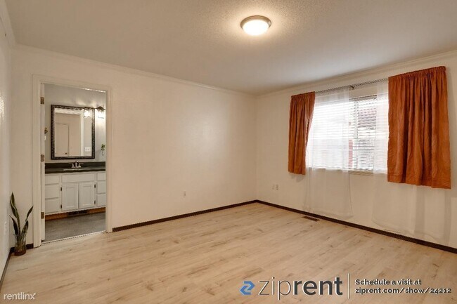 Building Photo - 3 br, 2 bath House - 6117 101st Place Nort...