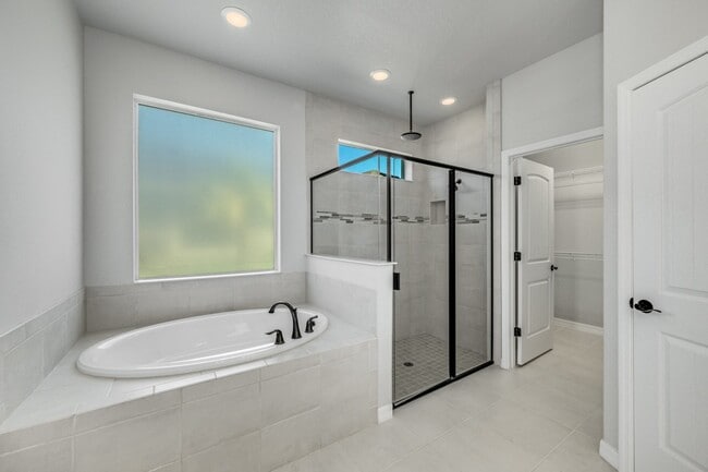 Building Photo - Beautiful home in Sierra Cove