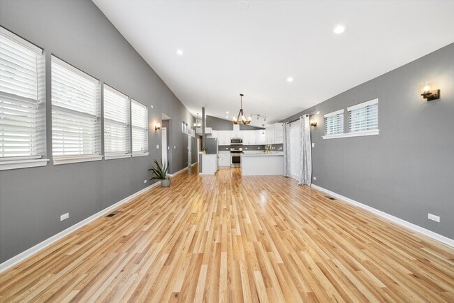 Building Photo - 4108 Fairview Ave