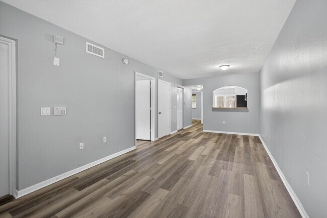 Building Photo - 3770 N Jog Rd