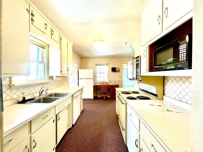Building Photo - 3260 US-61