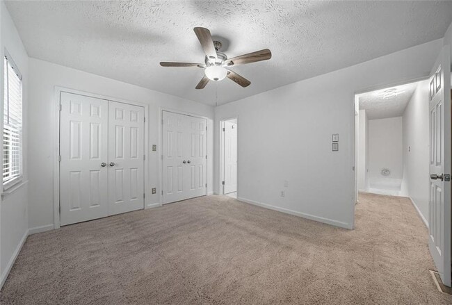 Building Photo - 6615 Sienna Ct