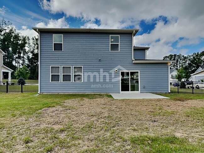Building Photo - 112 Pullen Dr