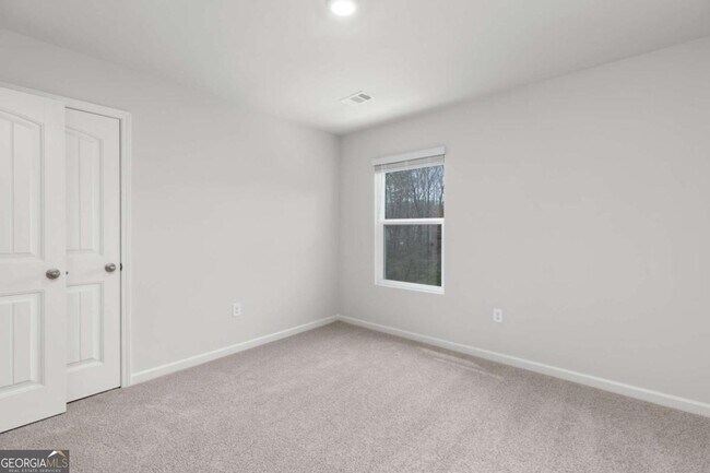 Building Photo - 5370 Swan Ln