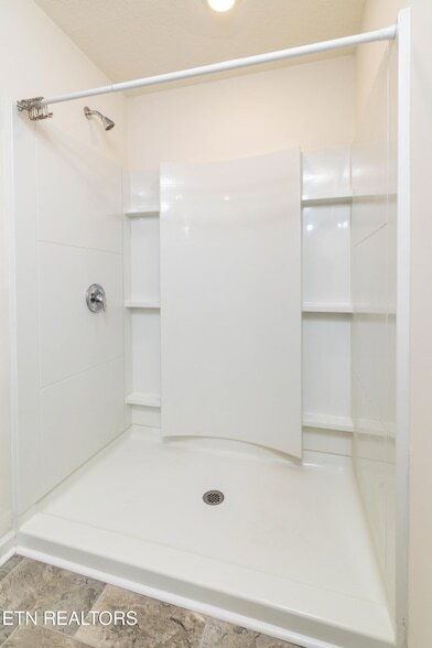 Building Photo - 7452 Game Bird St