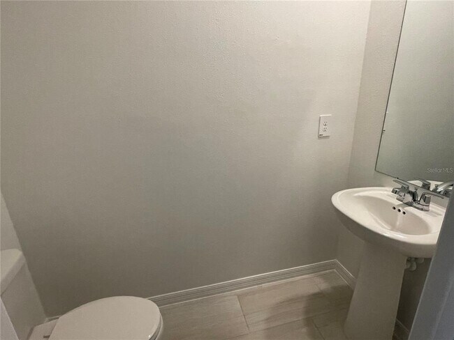 Building Photo - 9645 Carabiner Wy