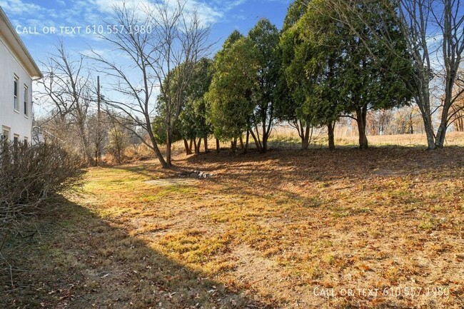 Building Photo - Enchanting 175-year-old farmhouse in the h...