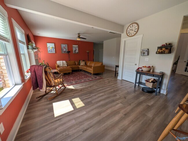 Building Photo - 4213 Textile Ln