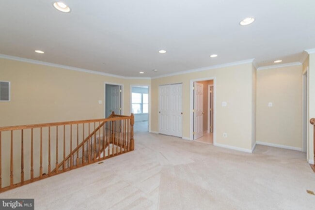 Building Photo - 415 Granville Ct