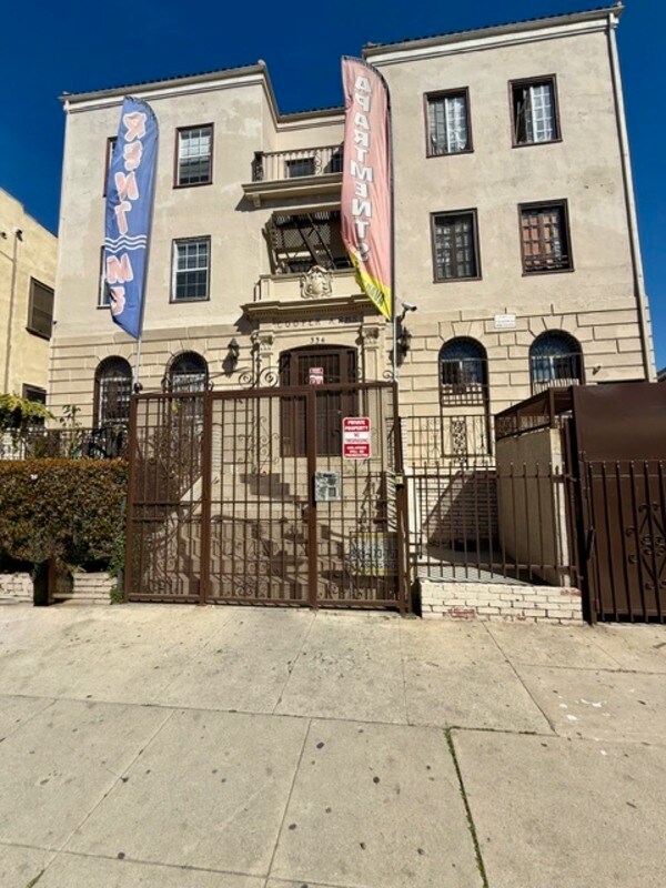 Building Photo - 334 Heliotrope Dr