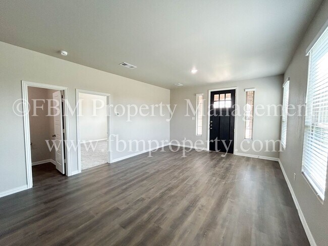 Building Photo - 1773 Ethereal Ln