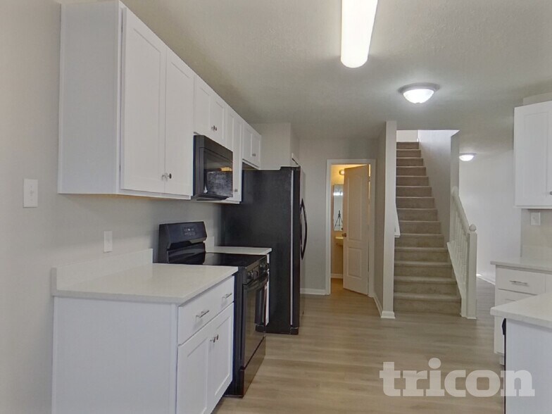 Building Photo - 8638 Panglemont Drive